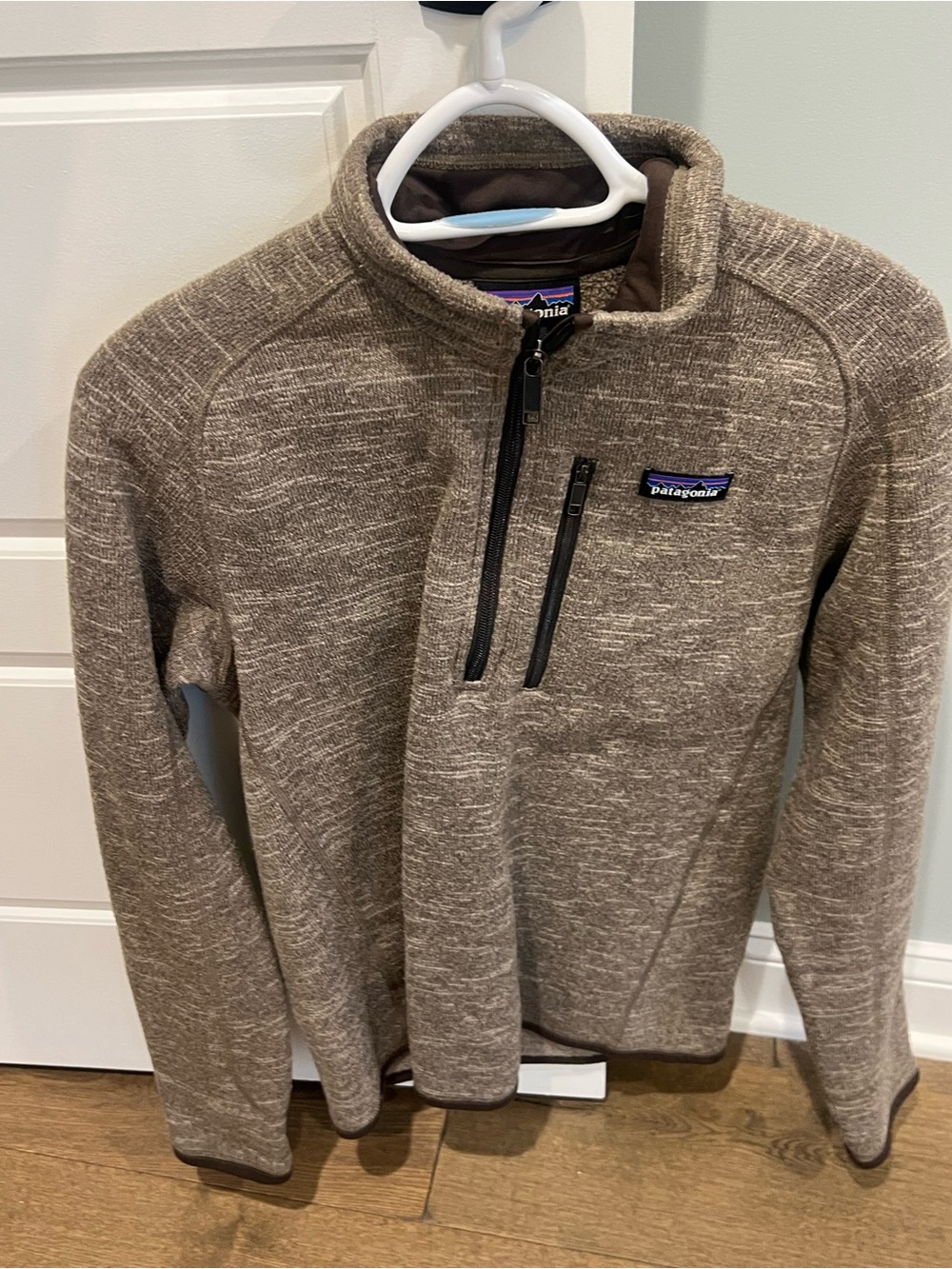 Men’s Patagonia Heathered Brown Quarter-Zip Fleece Pullover-size S